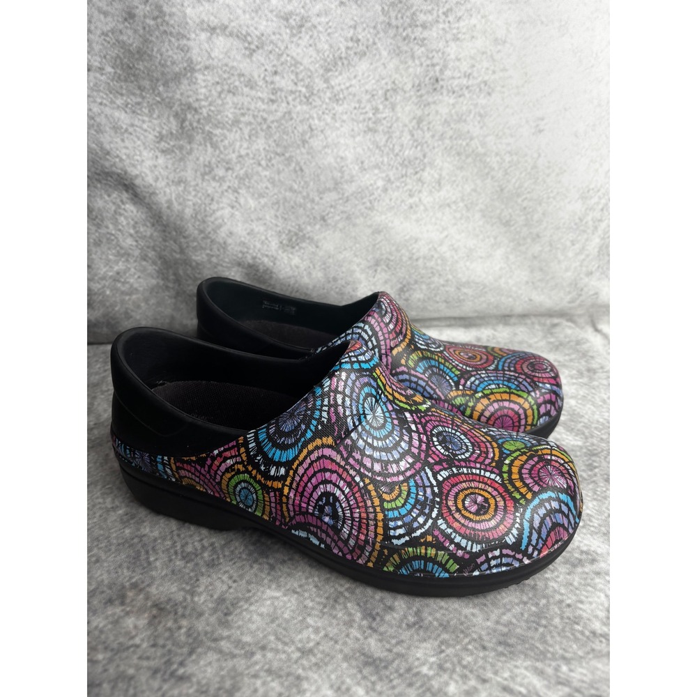 CROCS Neria Pro II Graphic Clogs Shoes with Multicolor Designs Non-Slip Size 9